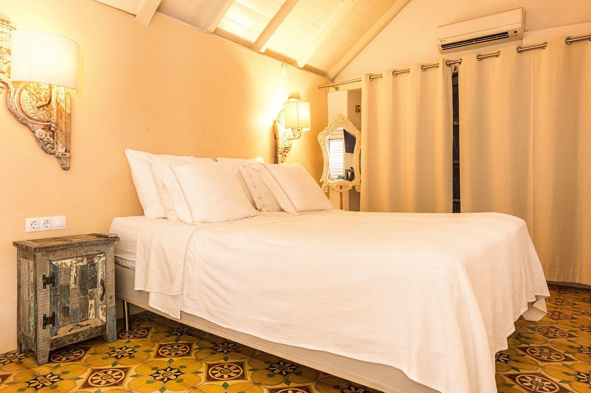 Villa Tokara Boutique Hotel Willemstad Exterior photo